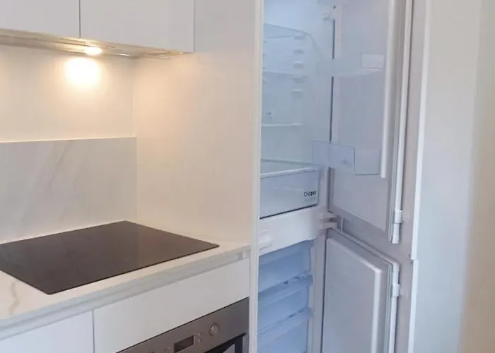 Barriere - Maison A 25m De La Grande * 莱萨布勒-多洛讷