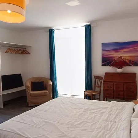 Holiday home Barriere - Maison A 25m De La Grande *