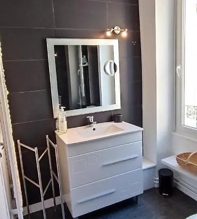 Barriere - Maison A 25m De La Grande Holiday home